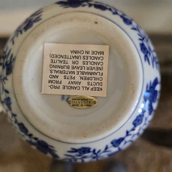 Silvestri handcrafted oriental design tea light/potpourri jar. - Picture 6 of 6